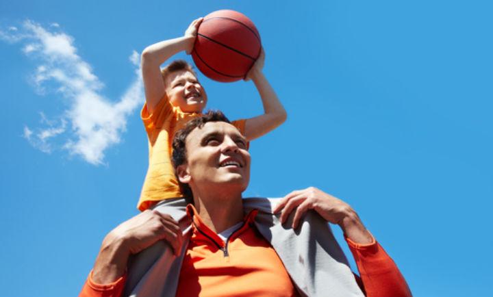 Szülői biztatás a sportolásra, a gyerek sportóljon