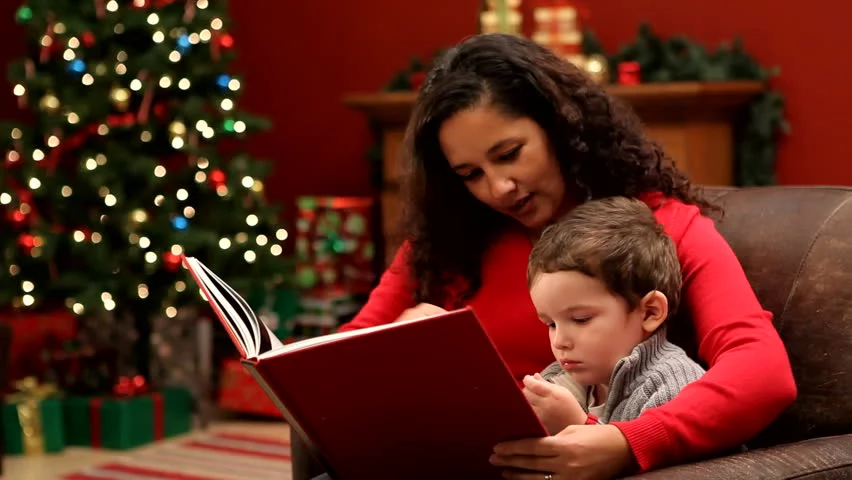 Milyen könyvet válasszunk karácsonyra? − ötletek korosztály szerint 