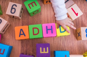 HOGYAN SEGÍTHETÜNK AZ ADHD-S GYEREKEKNEK TANULNI?