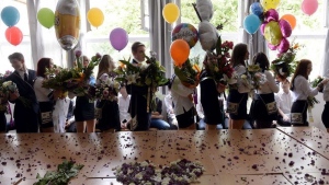 Koronavírus - Elmaradnak a ballagások, online búcsúztatják a diákokat