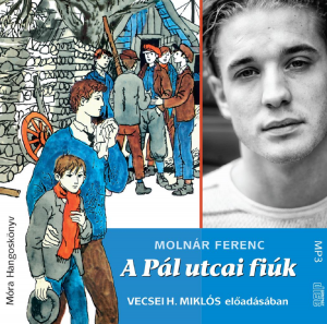 Vecsei H. Miklós dedikálja a Móra új A Pál utcai fiúk-hangoskönyvét
