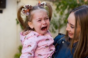 Önző, hisztis, agresszív? 5 viselkedési probléma, ami jelzi, ha gond van a gyerekkel