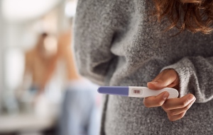 Természetes teherbeesés lombik után - Mennyi az esélye?