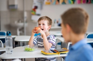 Uzsonnadoboz ötletek tanévkezdetre: 1 perces tippek szülőknek!