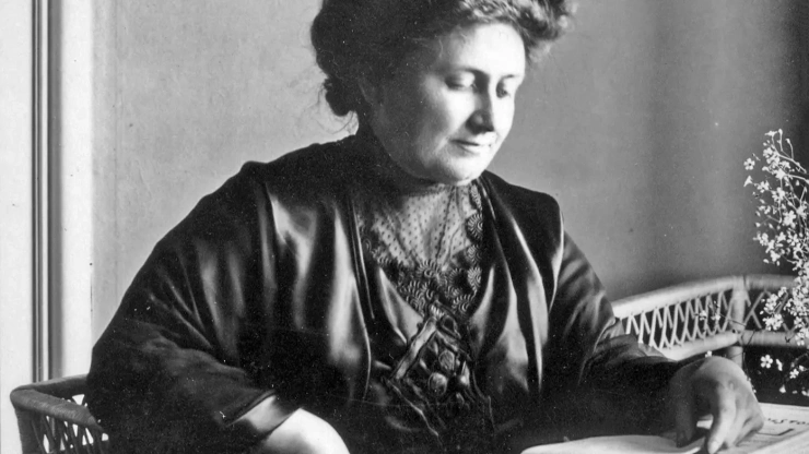 Maria Montessori portréja