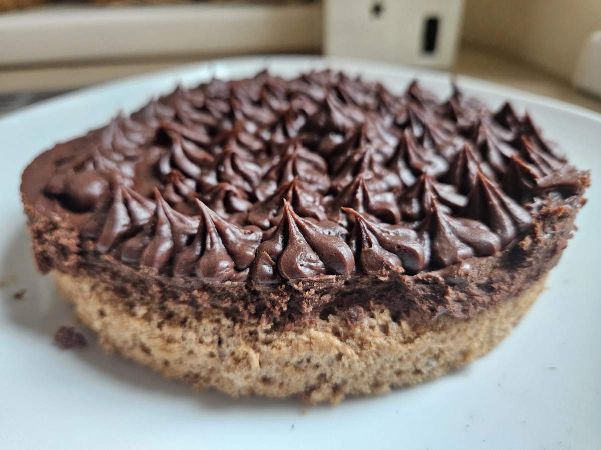 Csokis süti #ünnep #karácsony #sütemény #Sütemény #süti #csokikrém tortába #csokikrém #csokikrém süteménybe #krémes süti #repcet