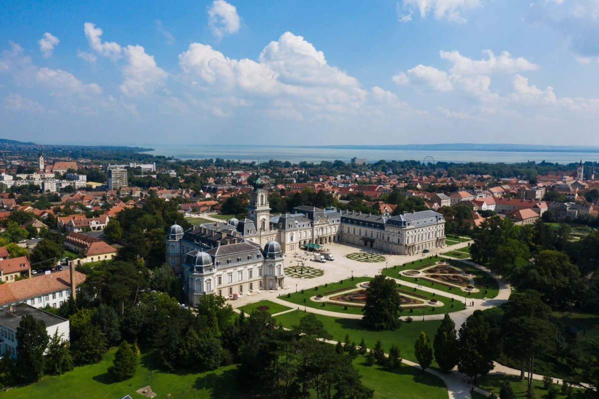 Keszthely Festetics-kastély #kirándulás gyerekkel #Keszthely #kirándulásötlet #Festetics-kastély