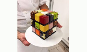 Elképesztő Rubik-kocka tortákat készít egy francia cukrász