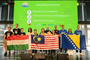 Siker! Magyar gimnazisták szereztek bronzérmet a World Robot Olympiad-on